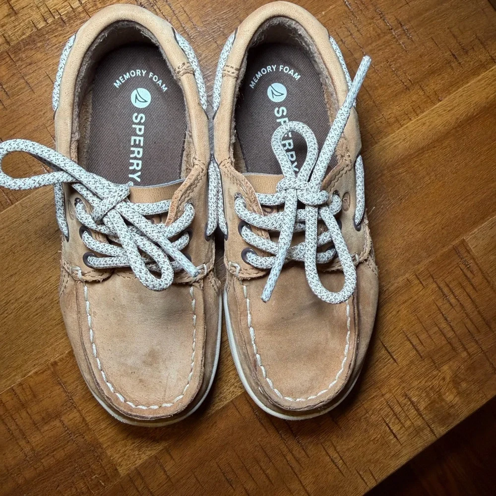 Sperry Kids Tan & White Moccasin Boat Shoes
